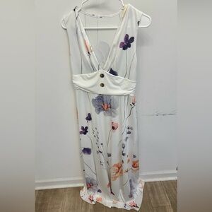 Floral V-Neck Maxi Dress